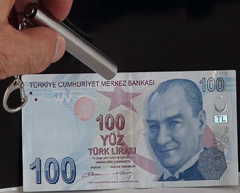 Police PC-88 Mor Led Para Kontrol El Feneri